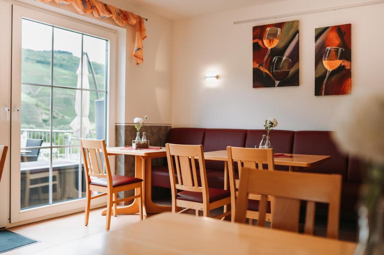 Wein- Und Gaestehaus Schwaab&Sohn Erden Buitenkant foto