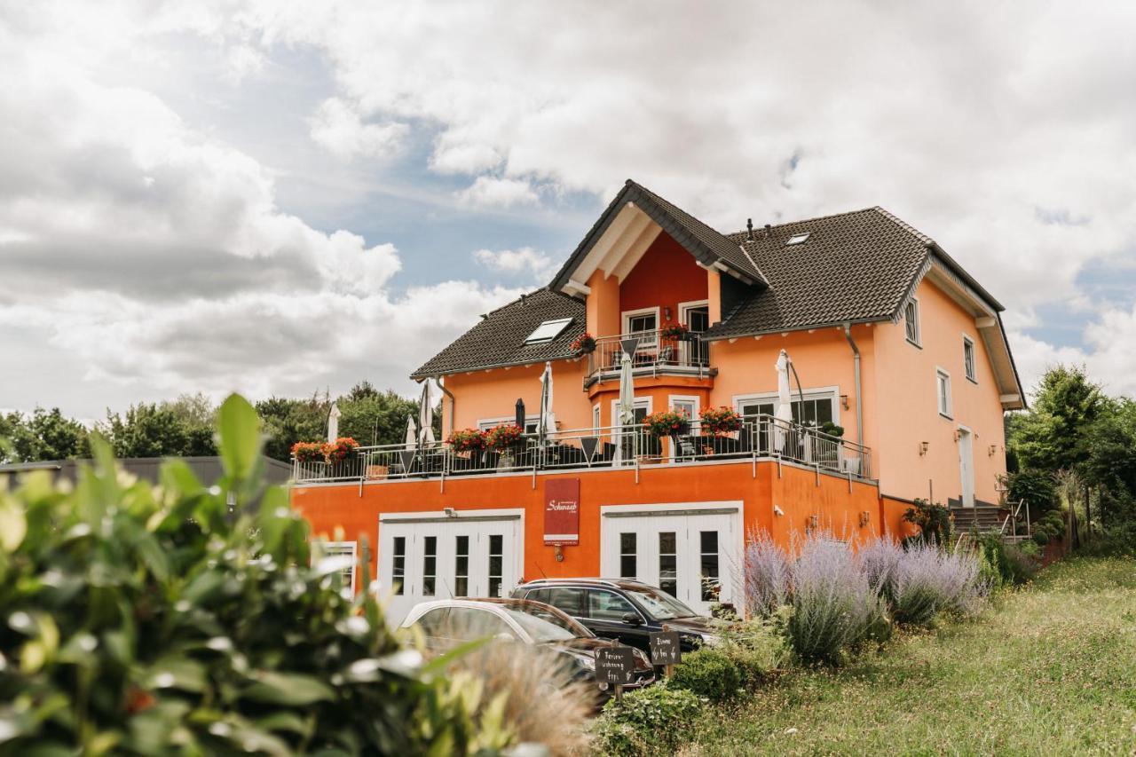 Wein- Und Gaestehaus Schwaab&Sohn Erden Buitenkant foto