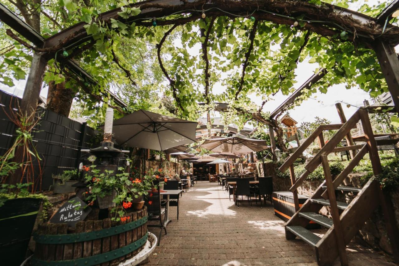 Wein- Und Gaestehaus Schwaab&Sohn Erden Buitenkant foto